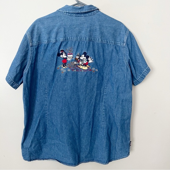 Vintage Disney Cotton Denim Button Shirt XXL Mickey Minnie Donald Embroidered - Picture 2 of 11